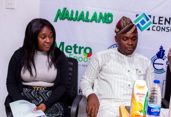 2b95d032-b874-4a6c-8137-b97fca98f4fd